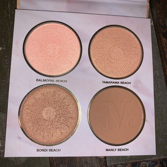 Nomad highlighter palette by Sydney Bathers - Picture 2 of 4